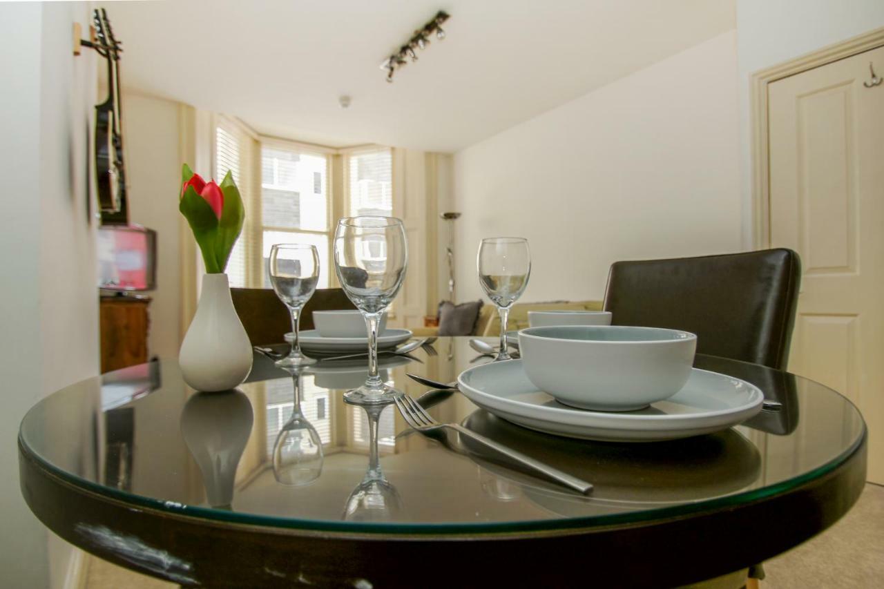 No 5 - Central - By Brighton Holiday Lets Esterno foto